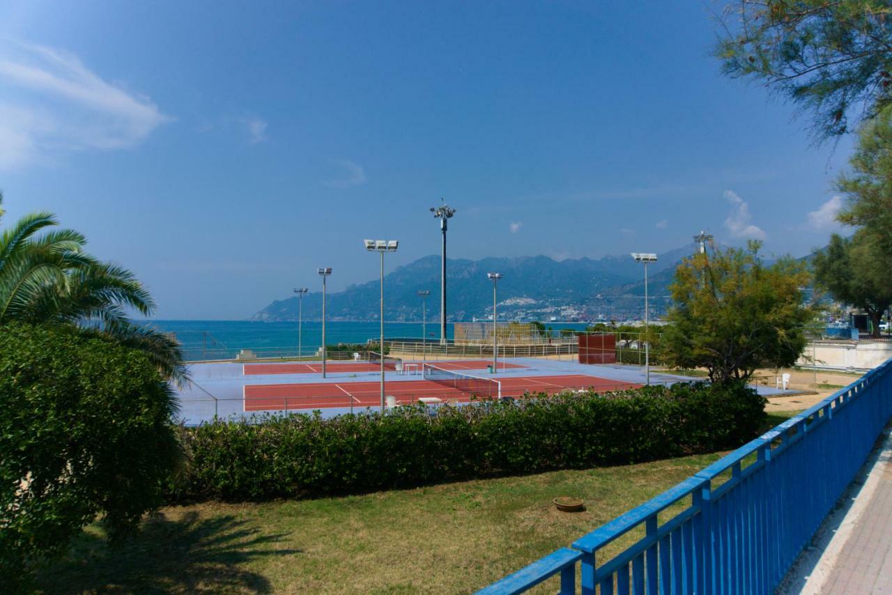 Neverending Sea Luxury Apartment In Salerno Center מראה חיצוני תמונה